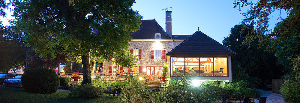 Logis Hostellerie La Chaumiere Arsonval Exterior photo